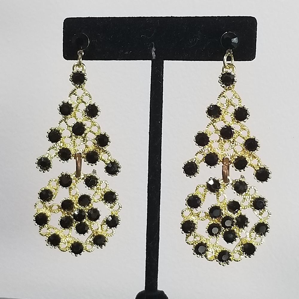 Chandelier earrings black and gold